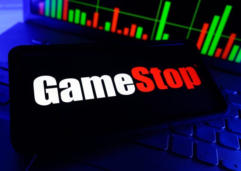 מניית GameStop מזנקת – לאחר שהמנכ"ל רמז על אסטרטגיה חדשה