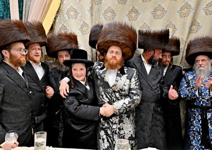 שמחה גדולה: האדמו"ר חגג בר מצווה לבנו יחידו