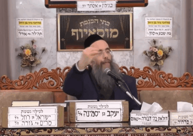 הרב זעק: "רבנים לא מוחים, הורידו לאישה כיסוי ראש"