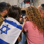שברו את הרשת: התגובות של הישראלים לתקיפה ההיסטורית באיראן