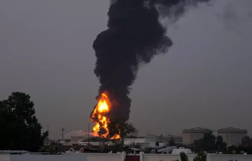 המצב בשליטה? לחץ באיראן לאחר הפצצת מתקן כימי בתבריז | תיעוד