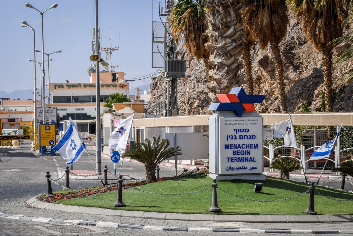 בניגוד לציפיות: המטוס ממצרים לליז'ענסק התמלא