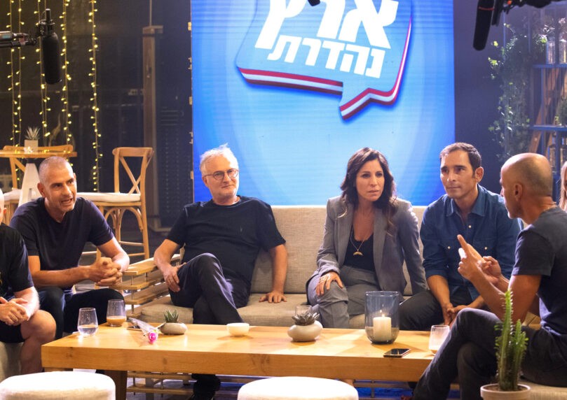 לא סאטירה, הנדסת תודעה: כך מנסים בערוץ 12 להחליש את העם