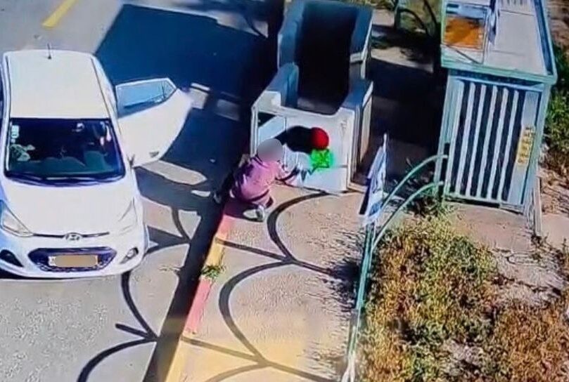נעצרו על חם: ריססו דגל אש"ף על מגן דוד