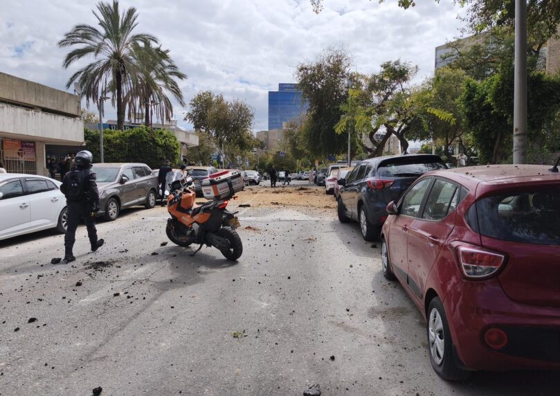 "מדובר בזירה קשה": התיעודים ממוקדי הנפילה במרכז