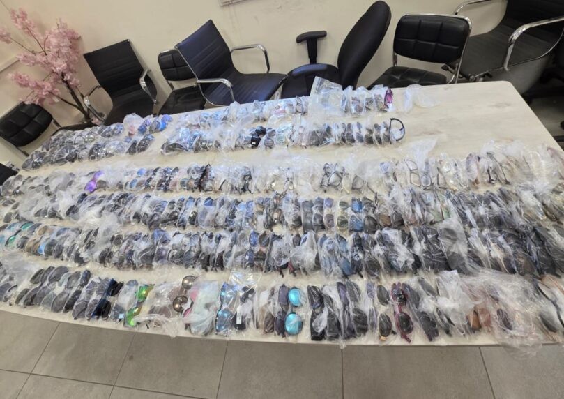 בזמן מעצר בית: פרץ לחנות אופטיקה וגנב משקפיים ב-55 אלף שקל