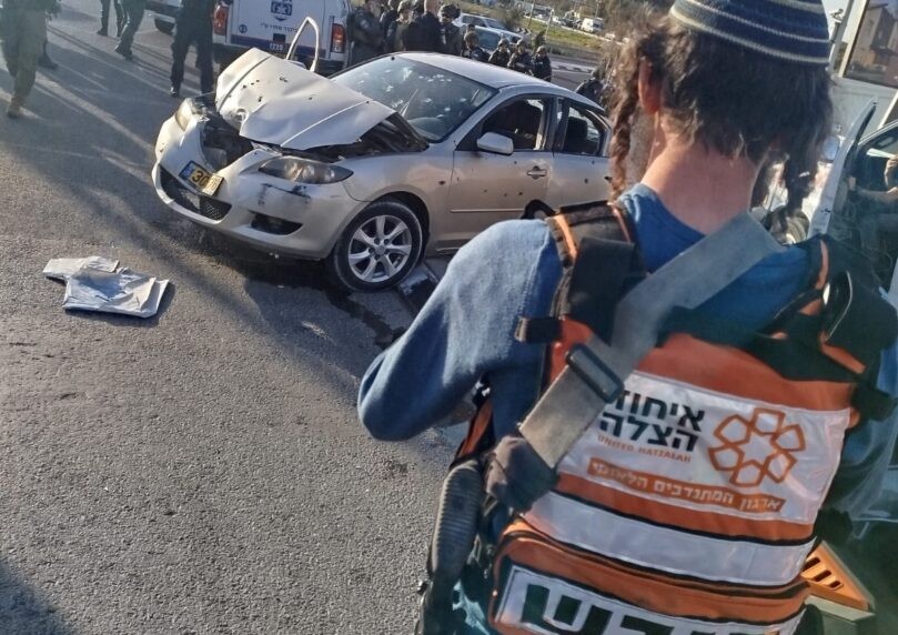 כתב C14, המתנדב באיחוד הצלה, נקלע לזירת הפיגוע בצומת תפוח
