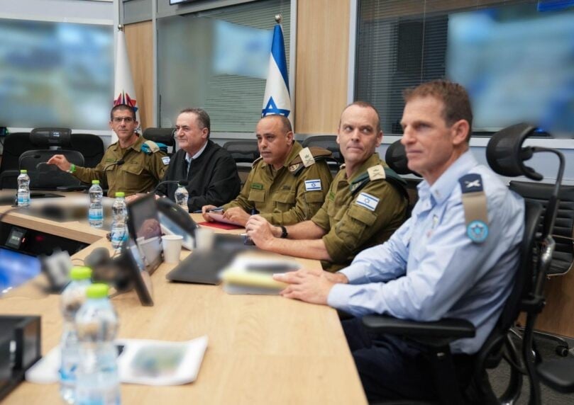 שר הביטחון: "צה"ל ישלוט במרחב דרום לבנון עד הליטאני"
