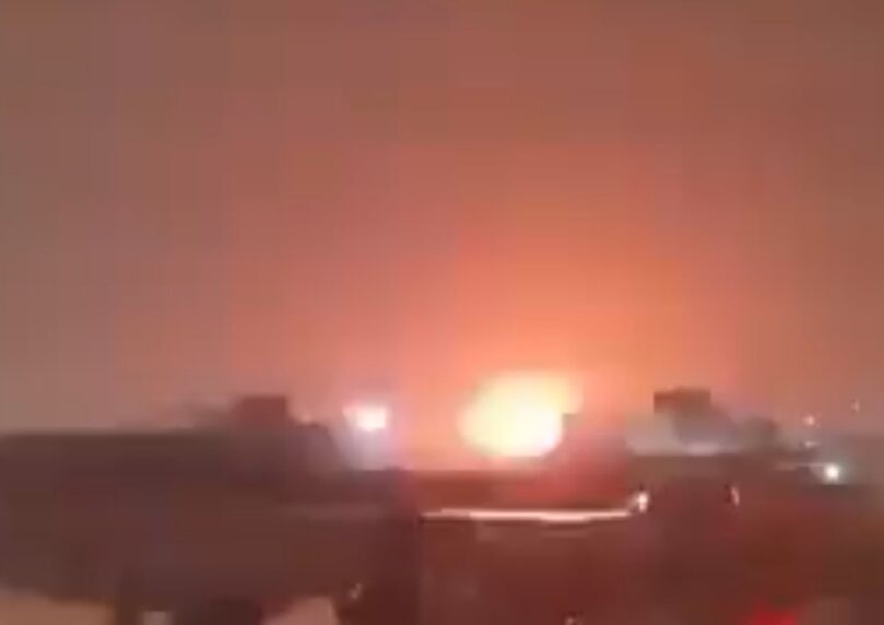 בעקבות המתקפה האיראנית: שריפה פרצה במתקן גז בקטאר | תיעוד