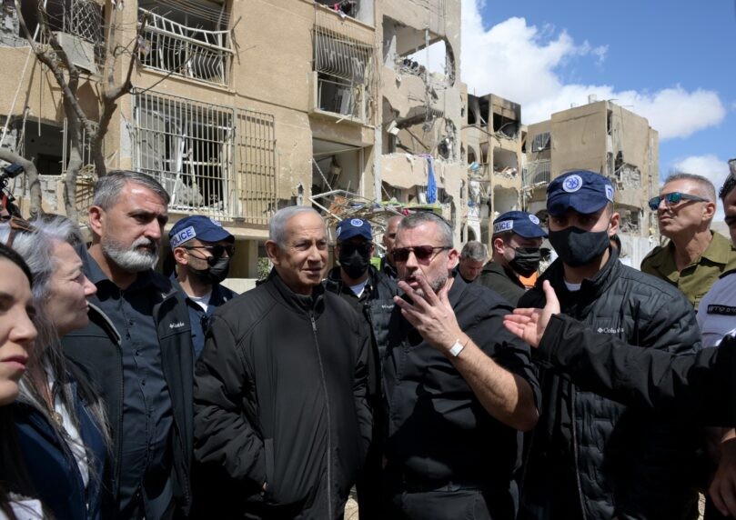 נתניהו בזירת הנפילה בערד: "כותשים את האויב, ידנו נטויה"