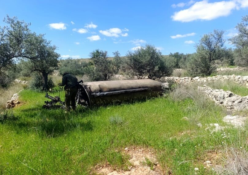 בין הרסיסים להריסות: החווה שהפכה לאחת הזירות המטווחות ביותר