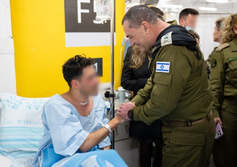 הרמטכ"ל לכוחותינו שנפצעו במערכה: "אתם רוח הלחימה של צה"ל"