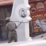 לוחם הכה בפטיש על אנדרטה לזכר הרוצח עראפת  – והודח מצה"ל