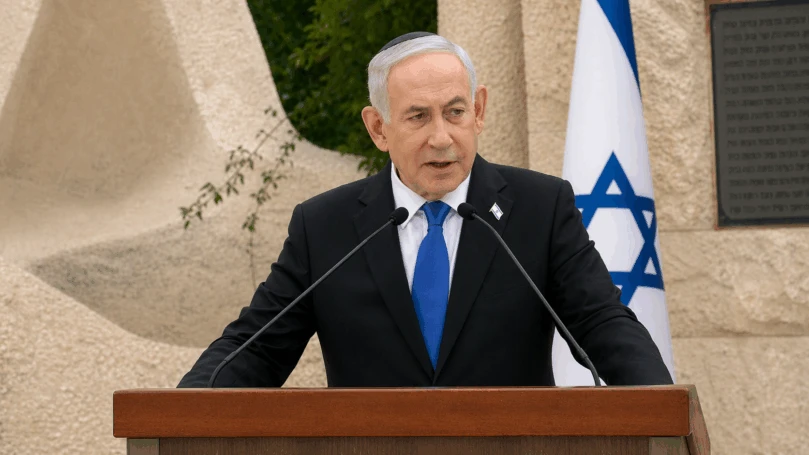 רה"מ על קבר אחיו יוני: "למטרה הזו הקדשתי את חיי מאז נפילתך"