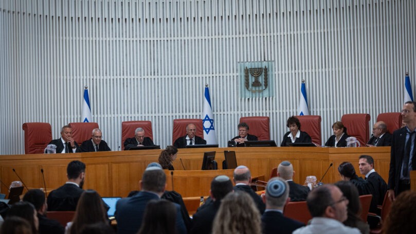 היום זה בן גביר, מחר נתניהו: כך בג"ץ מוביל להפיכה משפטית