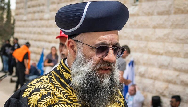 מכתב התראה נשלח למתחזה לרב הראשי אייל ציונוב: "גניבת דעת"