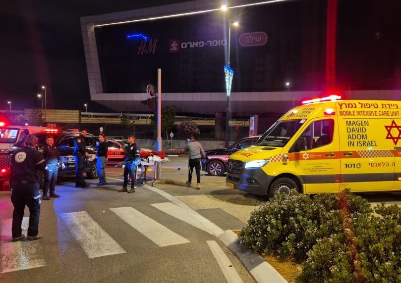 טרגדיה בראשון לציון: בן 25 נמצא ללא רוח חיים במרכז הכביש
