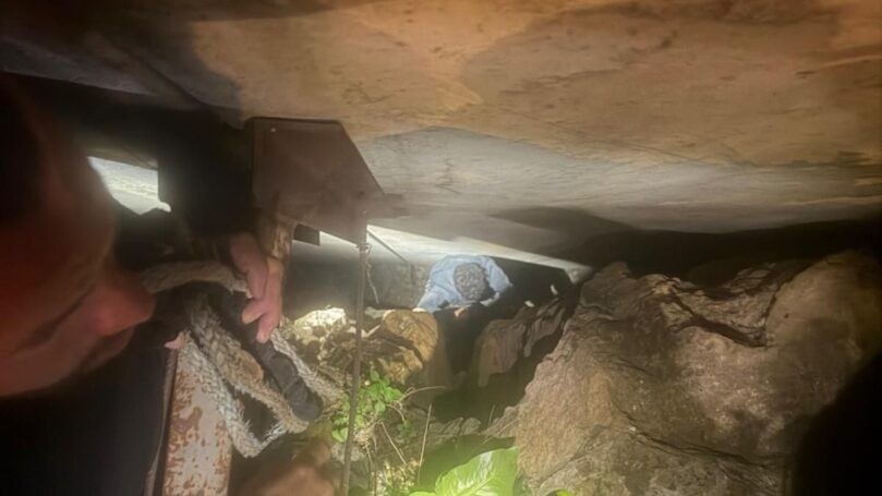 דרמה לילית: בן 12 חולץ במבצע מורכב מעומק של 5 מטר | צפו