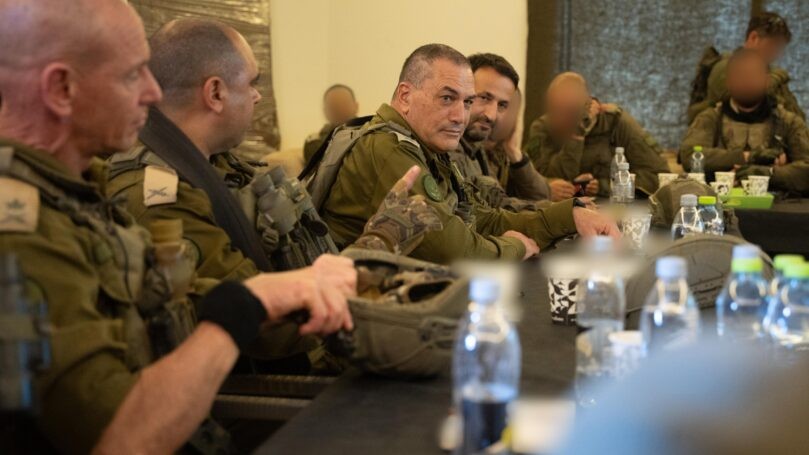 הרמטכ"ל בגבול לבנון: "בחזית הלחימה אין הפסקת אש"