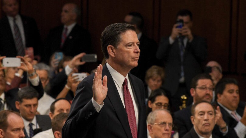 קוד לחיסול טראמפ? כתב האישום המטלטל נגד ראש ה-FBI לשעבר