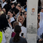 צלם בהיכל: נשות הפרובוקציה שוב מחללות את הכותל המערבי