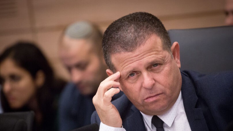 עו"ד עמית חדד חשף את ההודעות הסודיות שהמשטרה קברה במרתפים