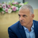 מכה לשר לשעבר: משה כחלון הודה והורשע בפרשת "יונט קרדיט"