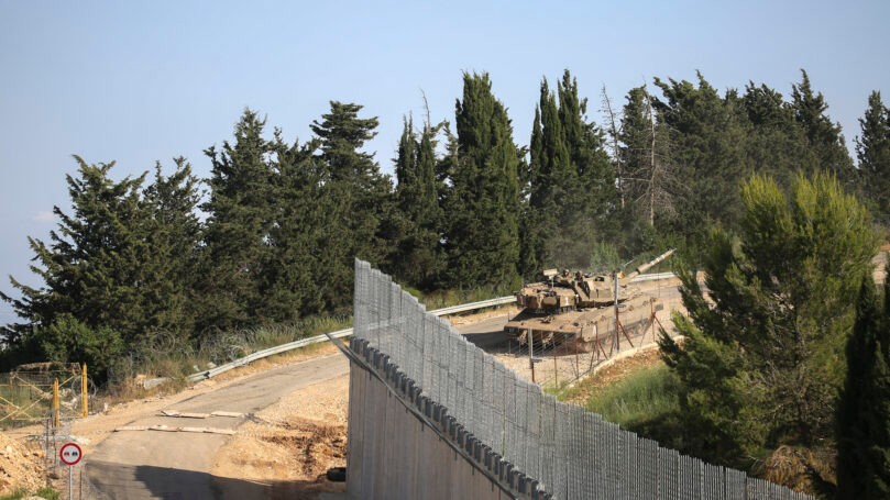 "הנסיגה המבישה": כשאהוד ברק העניק ניצחון היסטורי לחיזבאללה