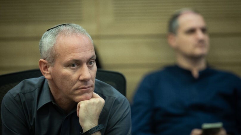 פרישת חילי טרופר קברה סופית את החלום של בני גנץ