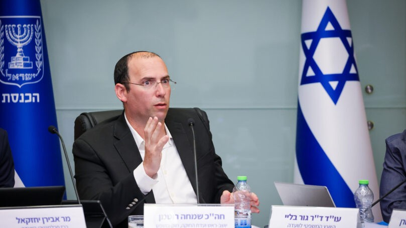 מול נשות הפרובוקציה: מדוע רוטמן מעכב החוק לשמירה על הכותל?