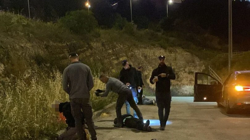 בדרך לפריצה נוספת: חוליית גנבים נעצרה בכביש 1