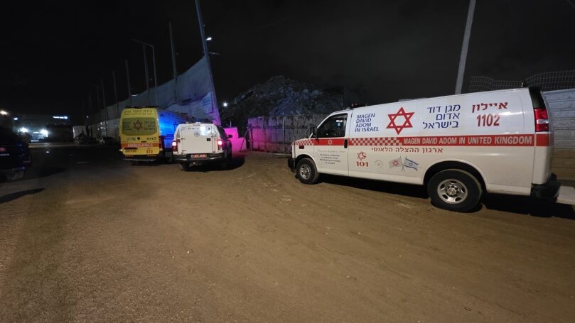 פועל כבן 25 נמחץ למוות מחפץ כבד במהלך עבודתו