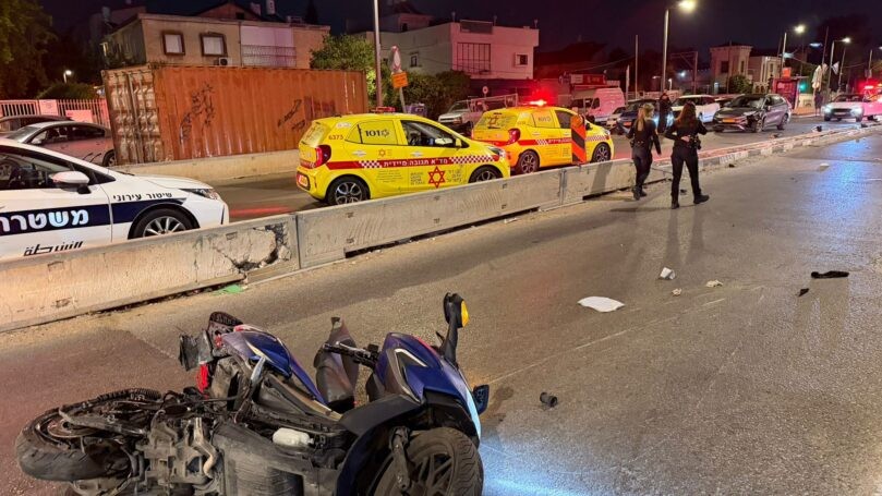 טרגדיה בחולון: רוכב אופנוע בן 20 נהרג בתאונת דרכים