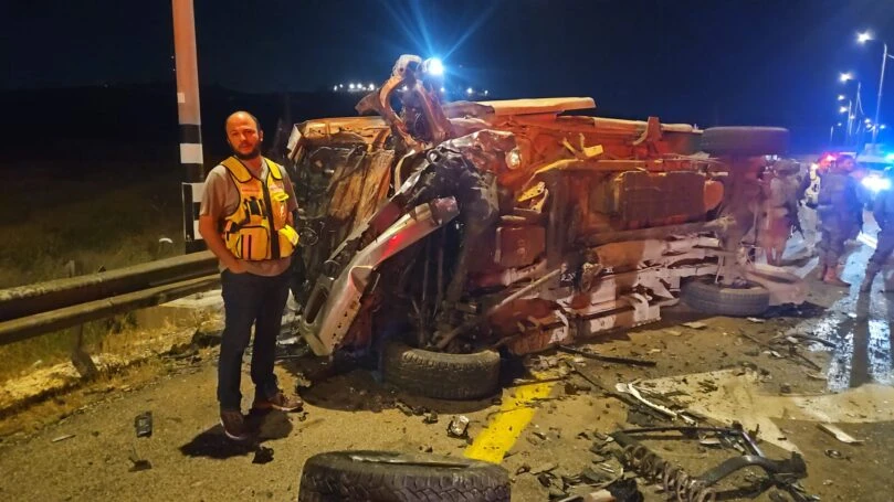 פלשתיני נהרג בתאונת דרכים בכביש 60, שני יהודים נפצעו קל