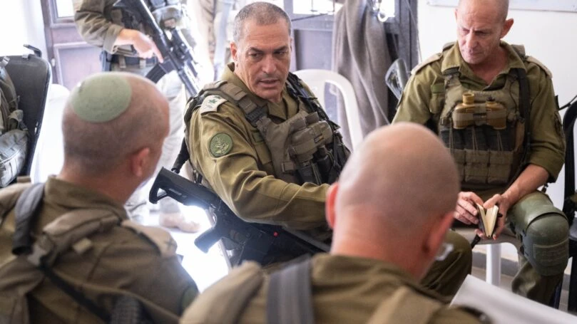 הרמטכ"ל מאיים מהשטח: נגיע לכל מפקד במערך הרחפנים