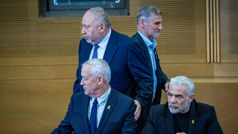 בקואליציה מתכננים להעביר חוקים - באופוזיציה חוששים מפירוק