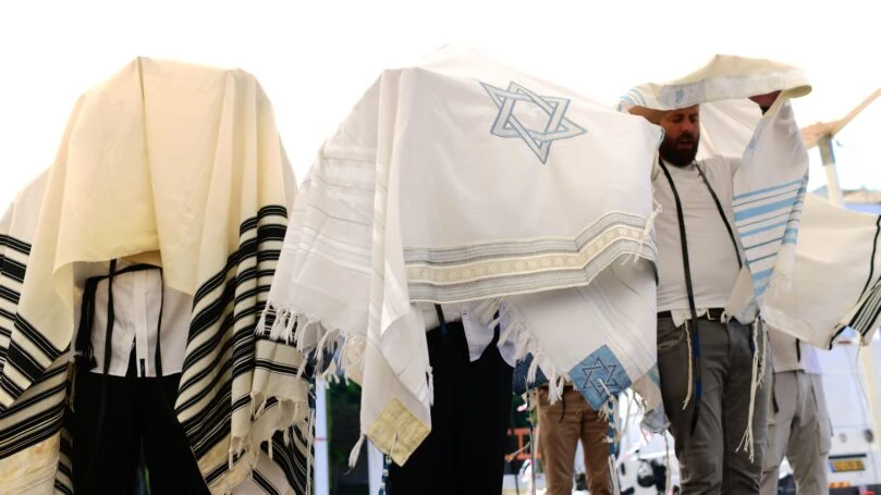 זו לא אידיאולוגיה, זו אובססיה: המרדף המביך של השמאל אחר הדת