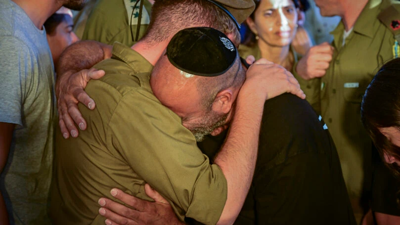 אלפים ליוו למנוחות את לוחם מגלן סמ"ר אדם צרפתי ז"ל