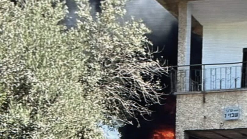 שריפה פרצה בראשון לציון - כוחות הצלה רבים הוזעקו למקום