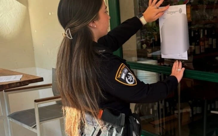 הוצא צו סגירה למסעדה בתל אביב בעקבות העסקת שב"חים