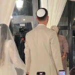 רגע לפני החופה: הכלה הפתיעה את החתן עם מזכרת מחברו שנפל