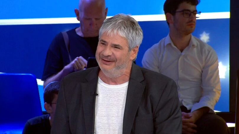 גיא מרוז: "מתבייש שהאמנתי לסיפור השוחד נגד נתניהו" | צפו