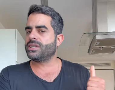 משה כורסיה עבר חוויה משפילה: "מתנצל שאני שומר שבת" | צפו
