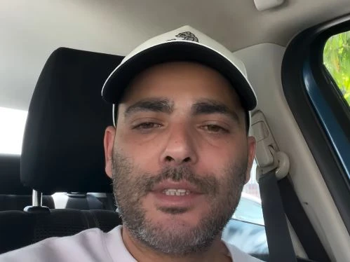 בנו של ישי לוי ז"ל מגיב לביקורת נגדו: "אין לי ברירה"