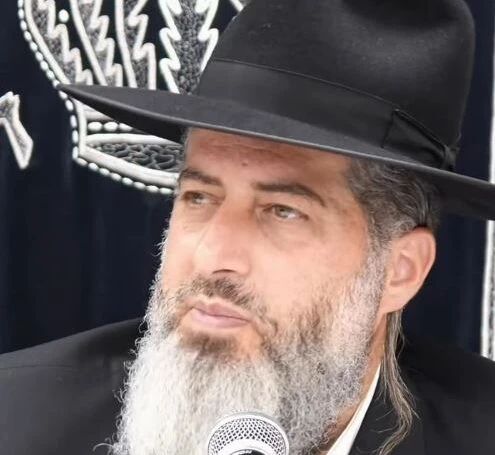 הרב רונן שאולוב יוצא נגד חסימות הכבישים: "זה חילול השם"