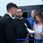 בניגוד להחלטת בית המשפט: הדמוקרטים מנעו את כניסת חדשות 14