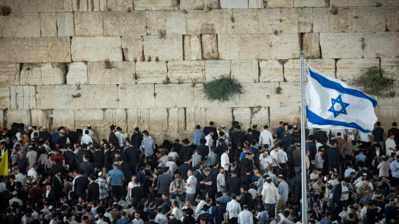 הכותל המערבי, תשעה באב | צילום: ינתן זינדל, פלאש 90