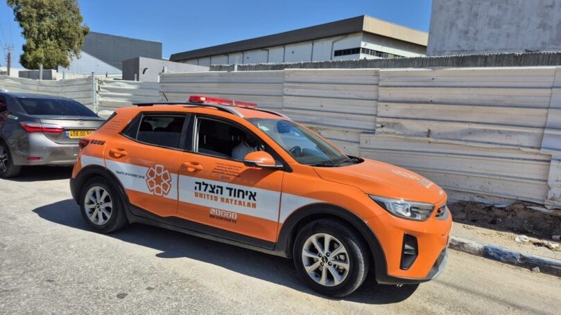 קרית מלאכי: פועל זר נהרג מפגיעת משטח ברזל