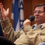 מגיש הטלוויזיה המיתולוגי חיים יבין הלך לעולמו בגיל 93