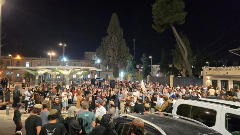 מאות התכנסו לקריאת מגילה בדרישה לשחרור פעיל ההתיישבות